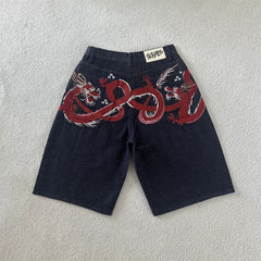 Protective Chinese dragon-patterned embroidered denim shorts