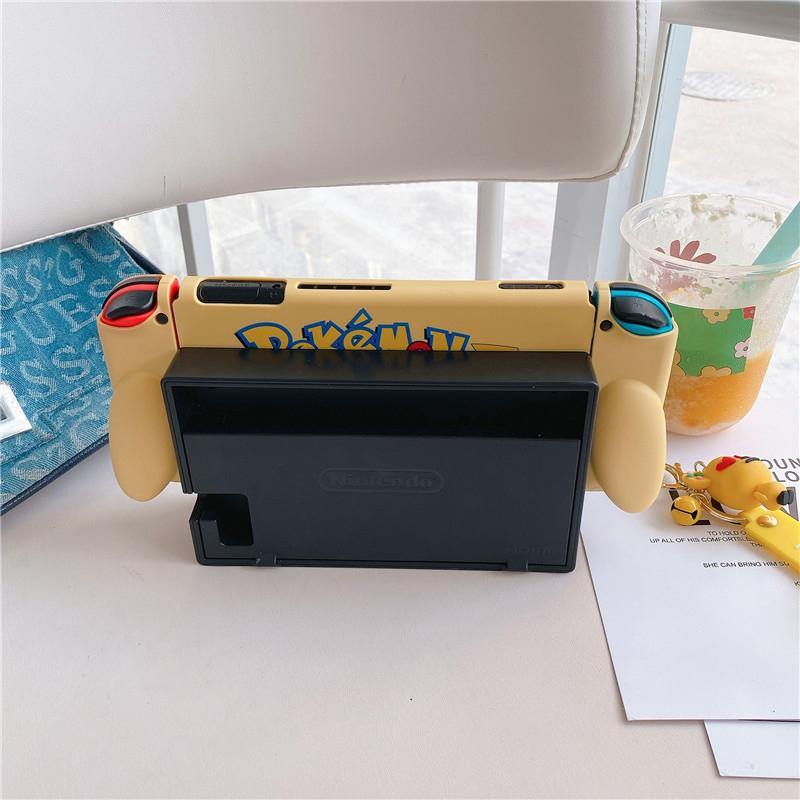 Pikachu Raichu Case