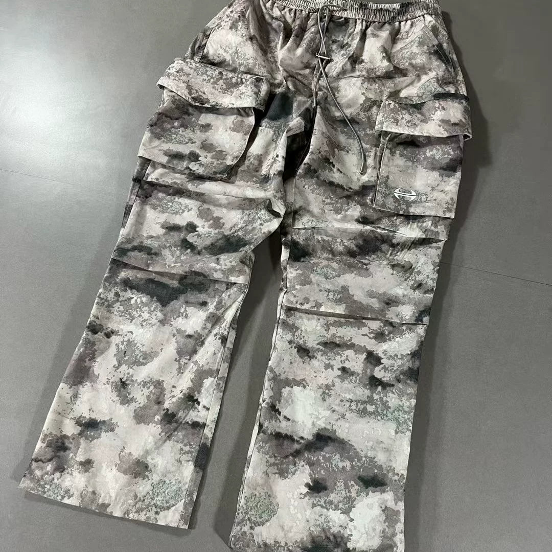 Hide in Hills snow camouflage multi-pocket overalls