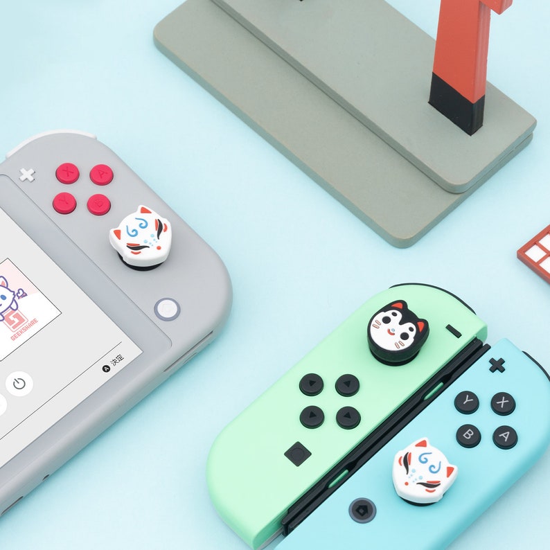 Kitsune Fox Thumb Grip